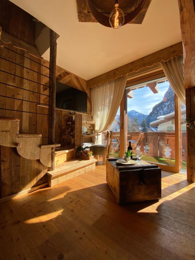 Calore Di Una Casa Di Montagna Campitello di Fassa Ngoại thất bức ảnh